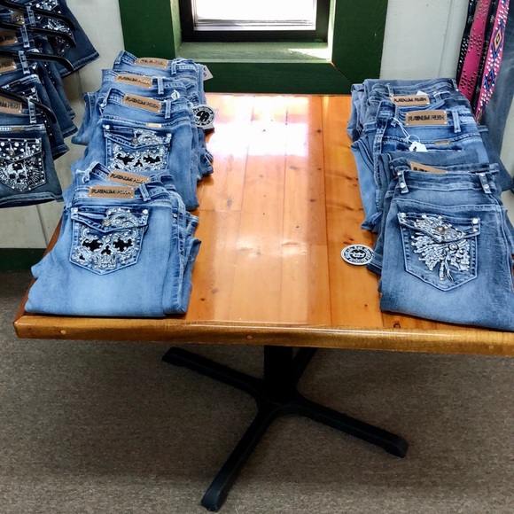 Meet your Posher, Francine - Picture 6 of 8